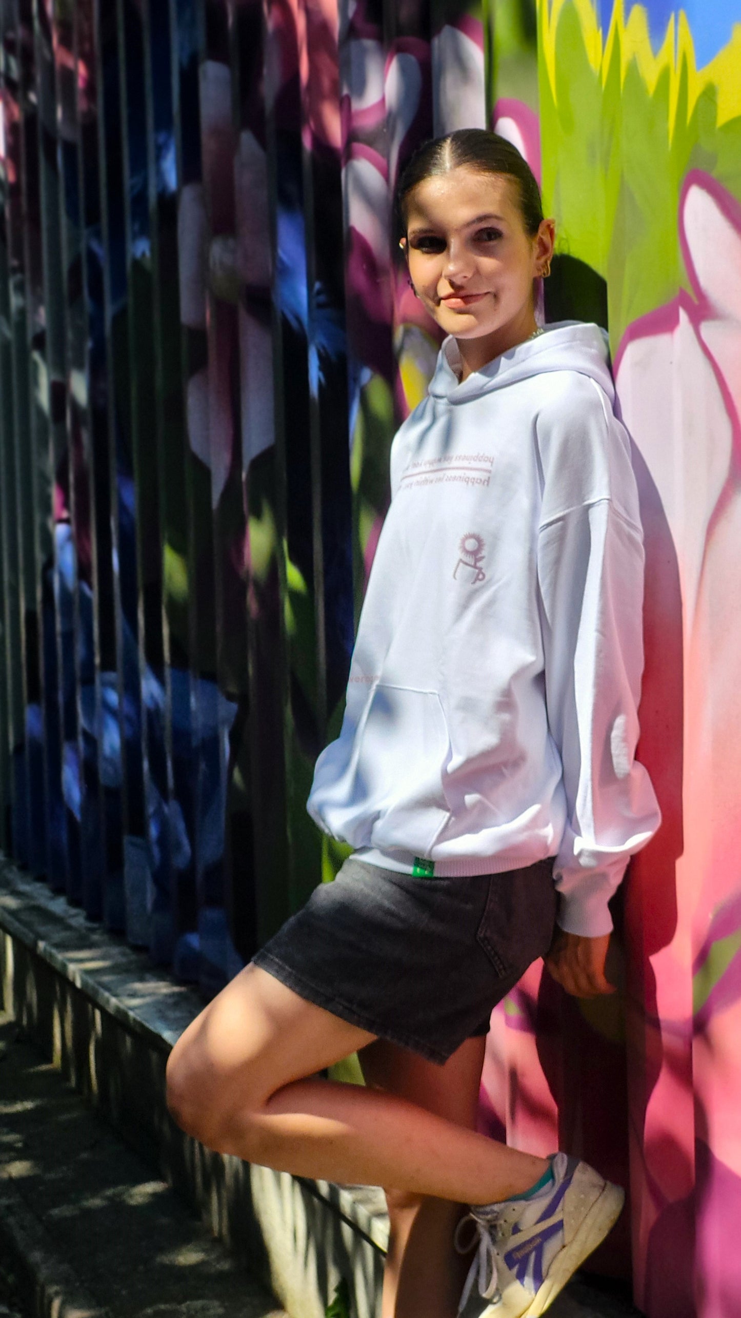 WHITE HOODIE HAPPINESS