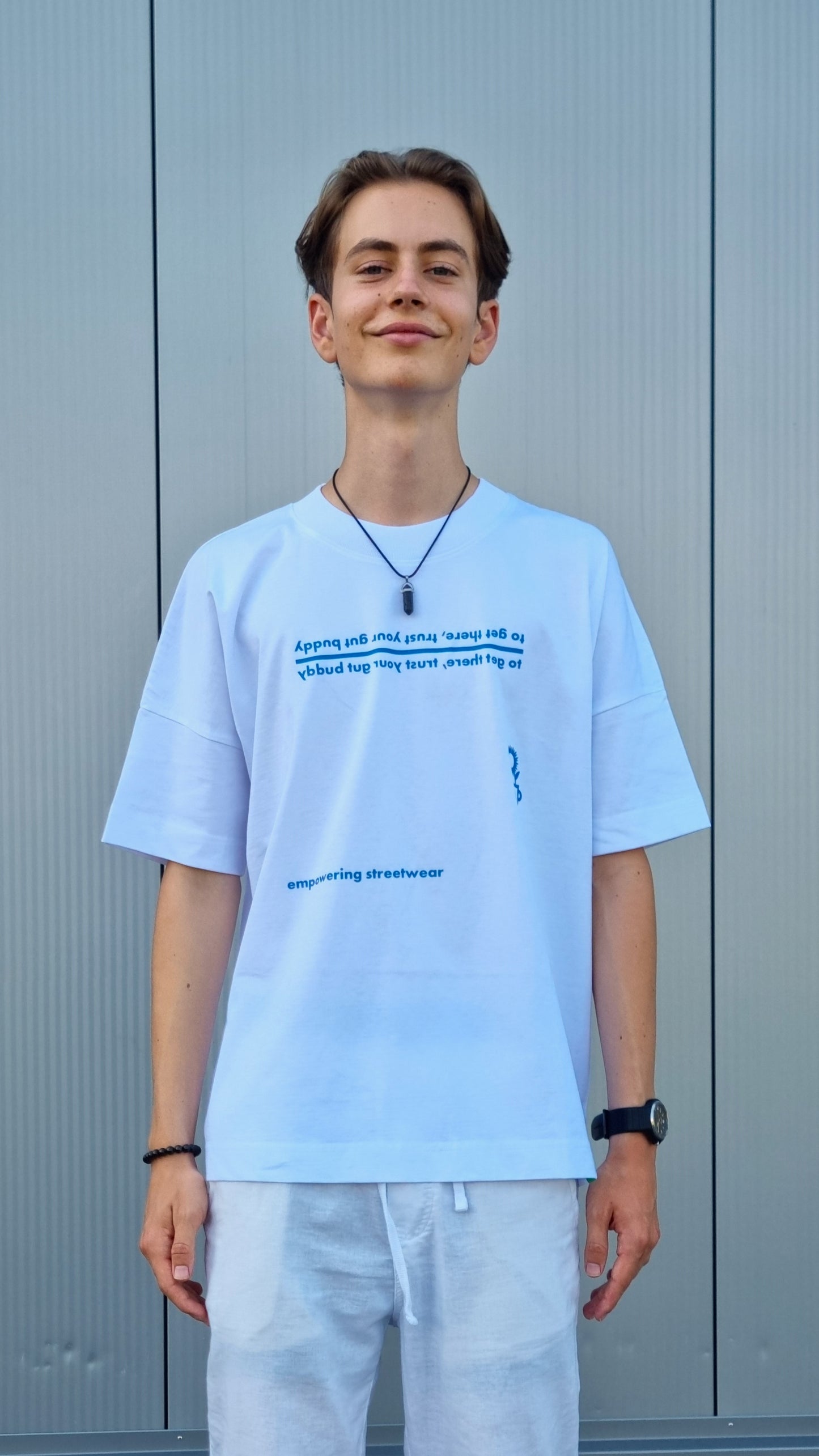 WHITE T-SHIRT TRUST