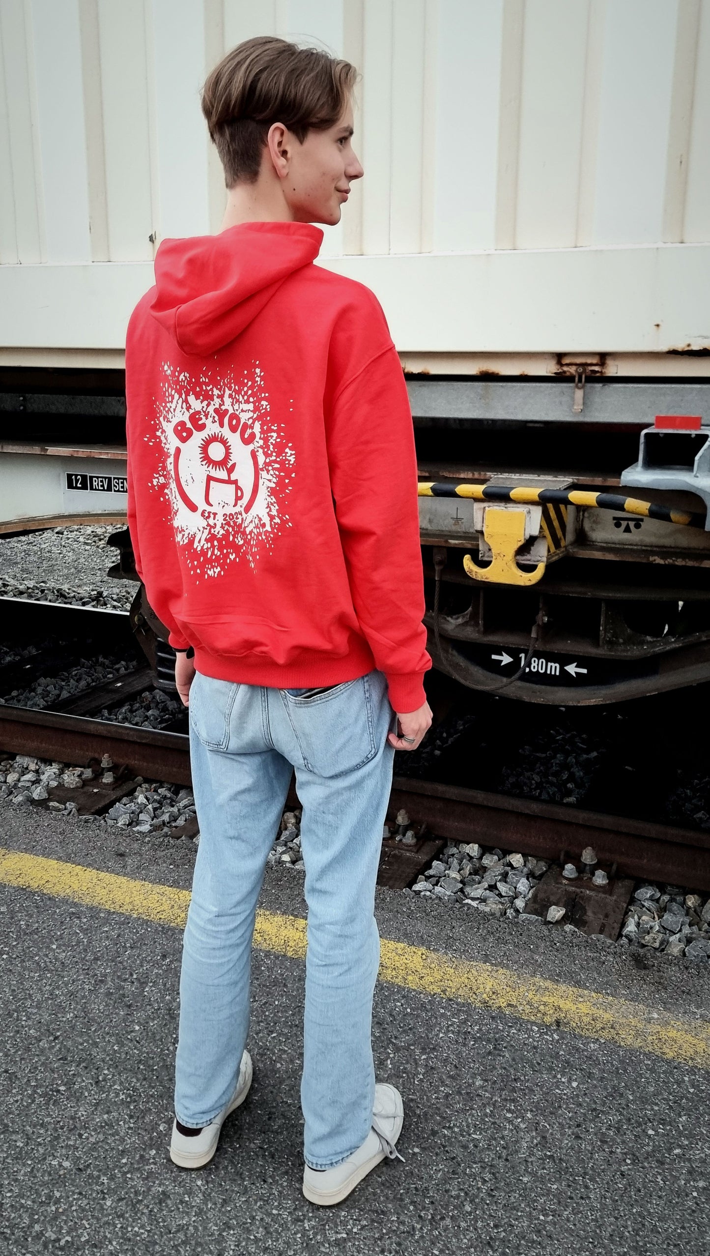 RED HOODIE POWERFUL