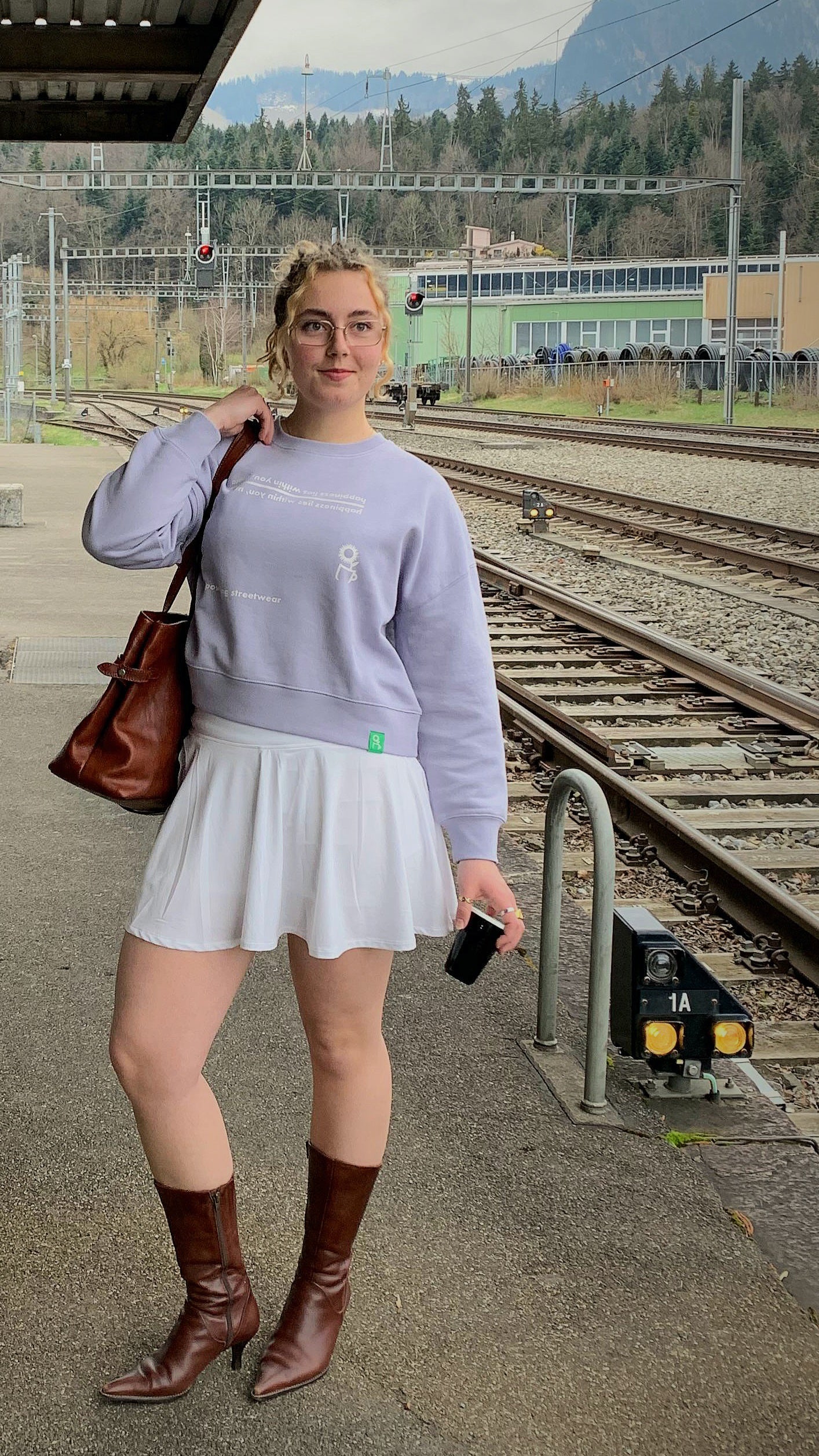 LILAC CREWNECK HAPPINESS