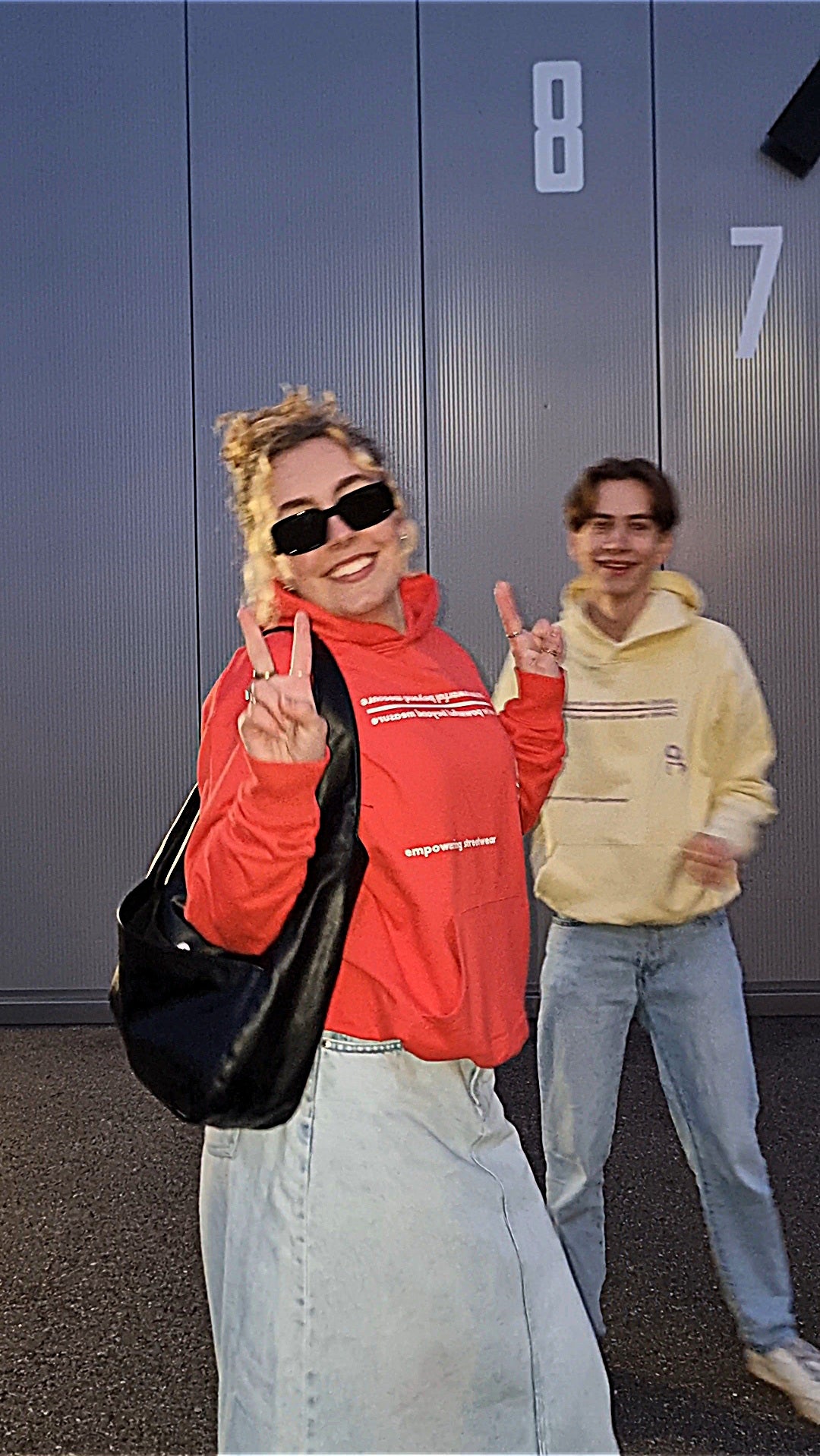 RED HOODIE POWERFUL