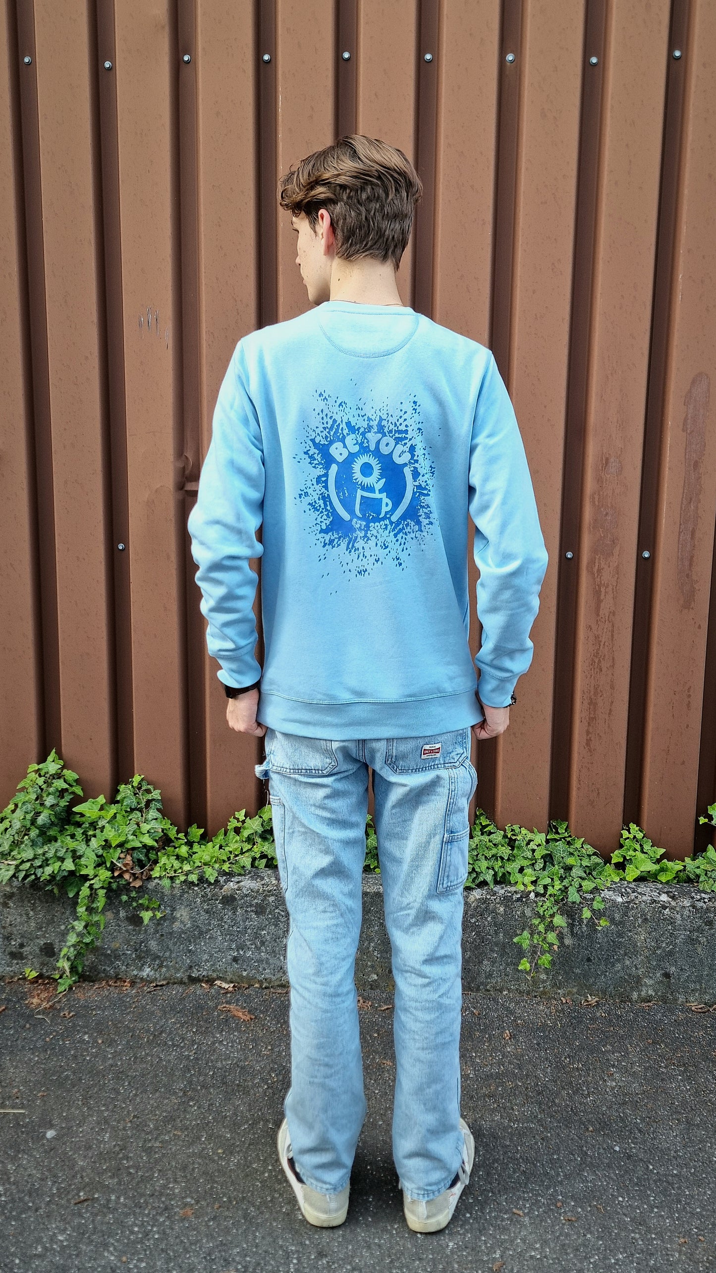 SKYBLUE CREWNECK SKY