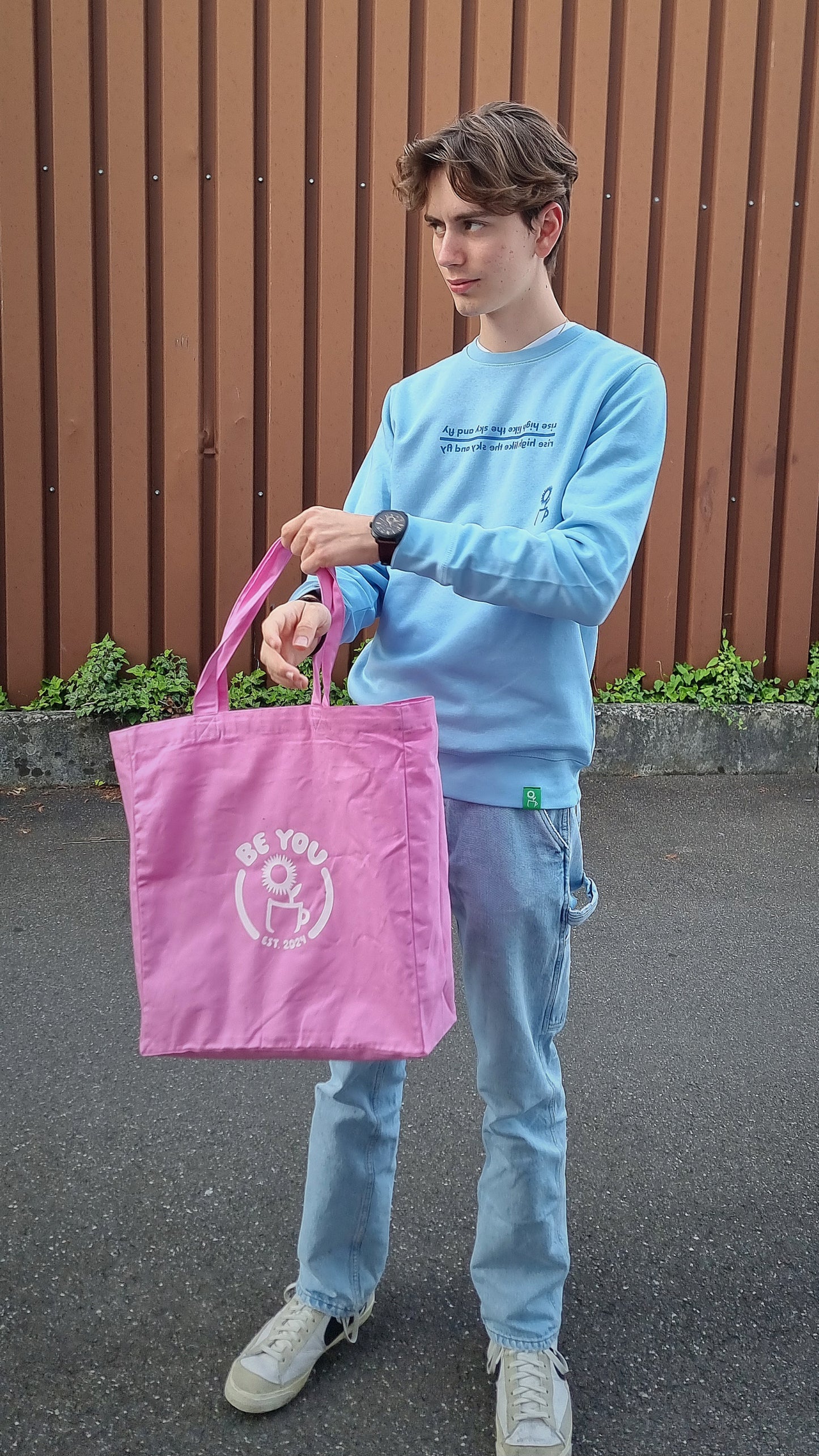 SKYBLUE CREWNECK SKY