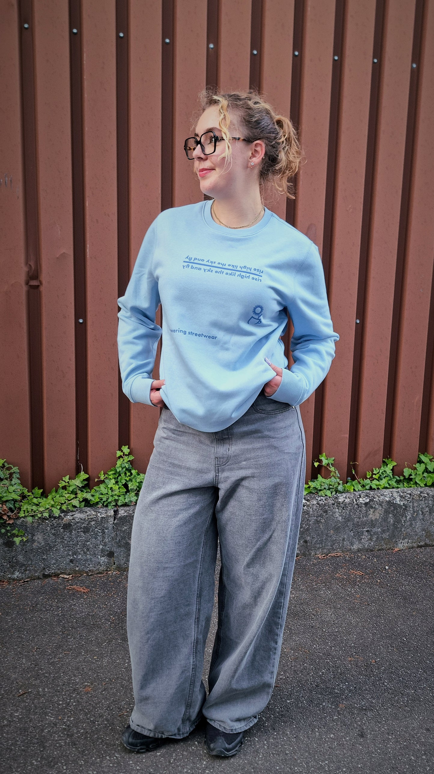 SKYBLUE CREWNECK SKY