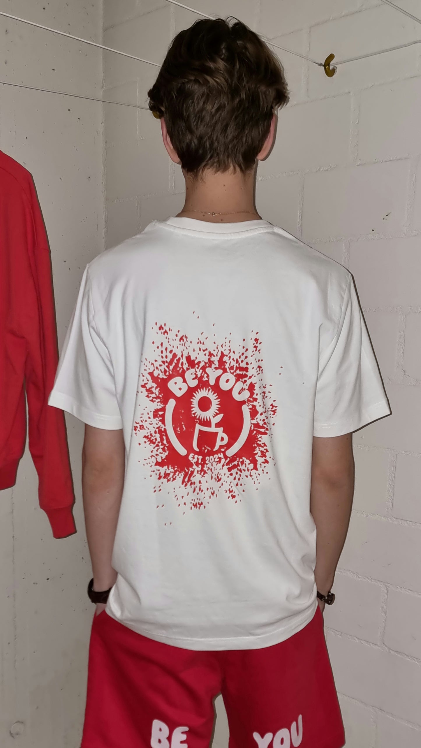 CREAM T-SHIRT POWERFUL