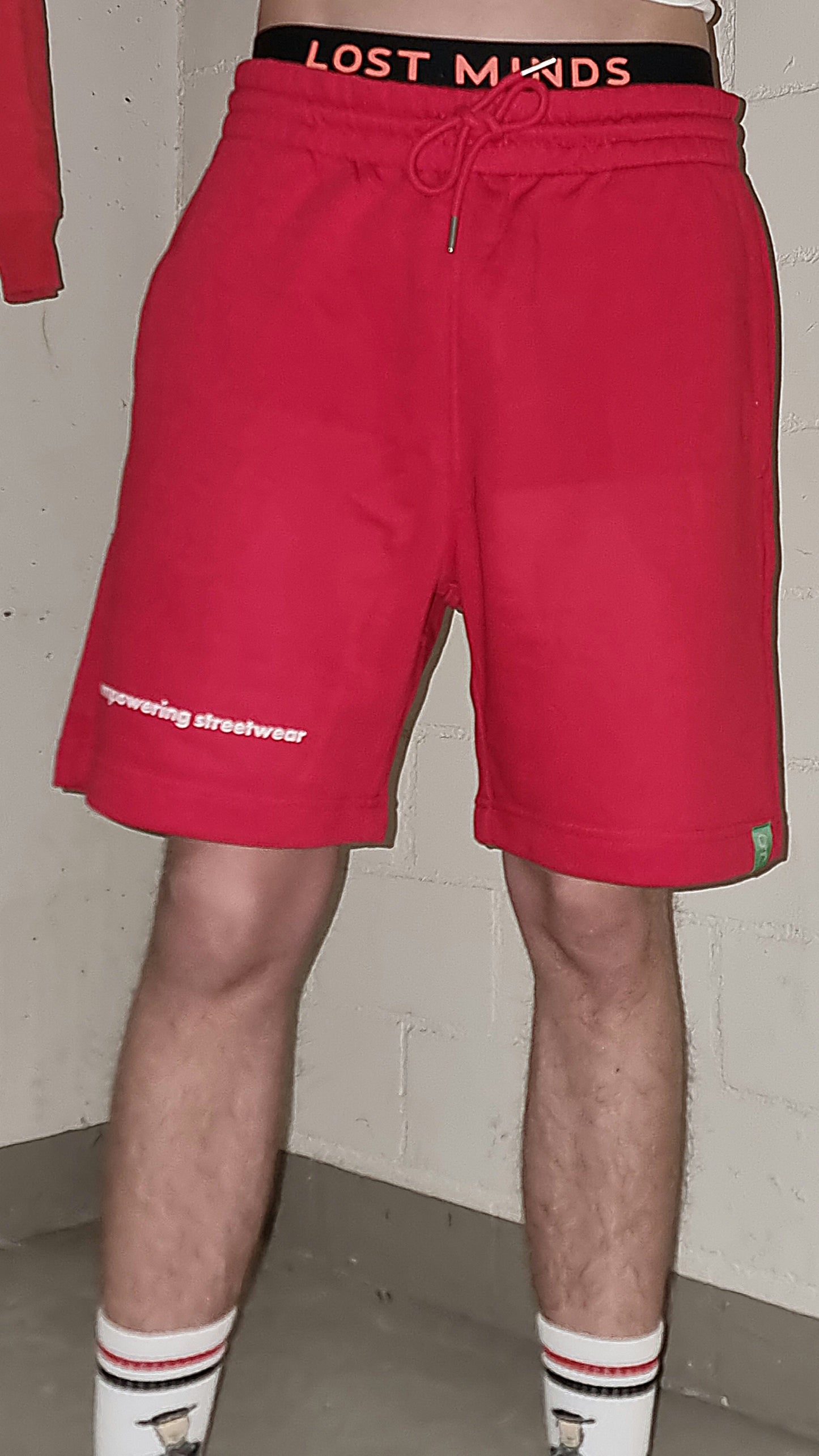 RED BEYOU SHORTS