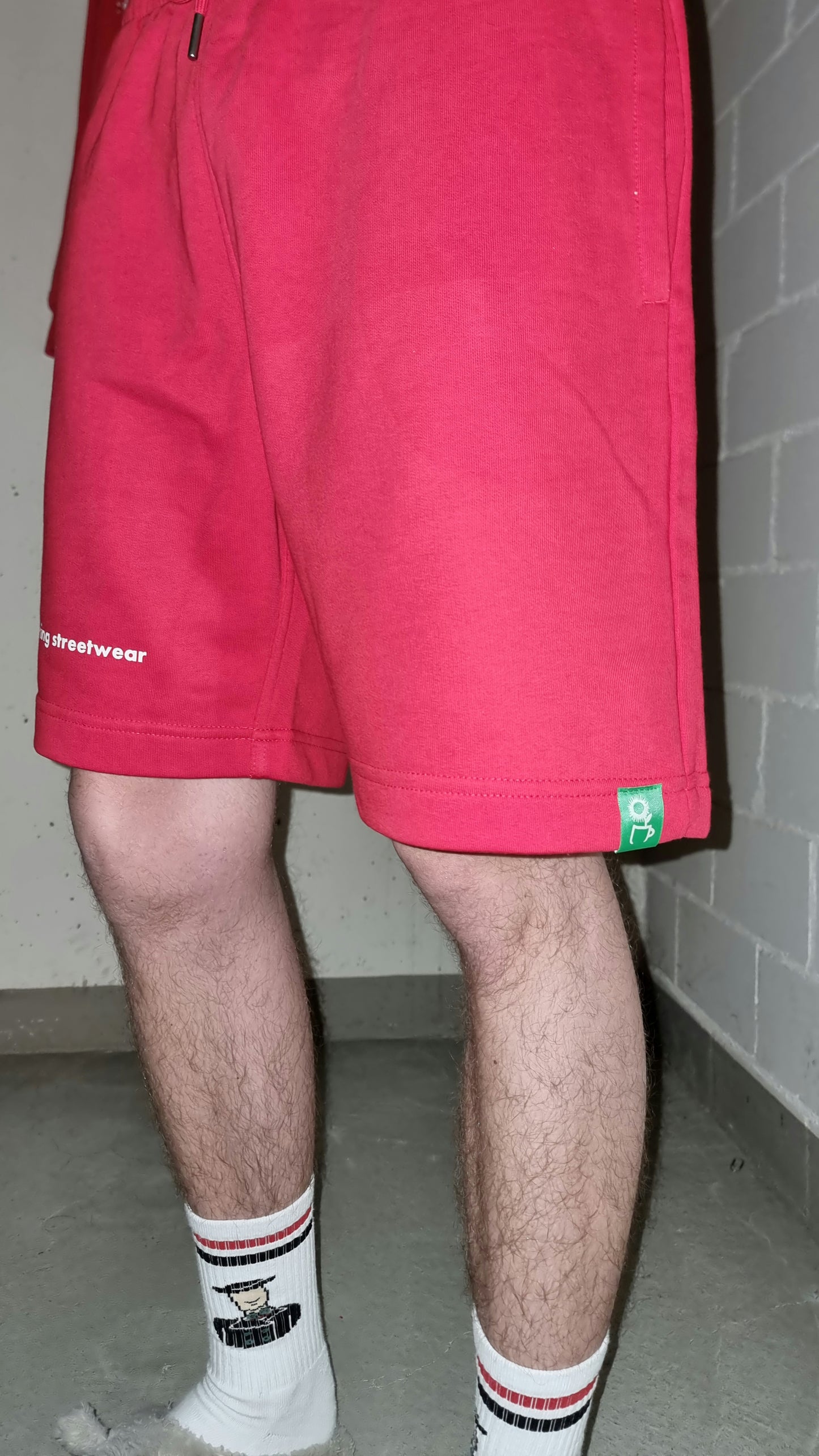 RED BEYOU SHORTS
