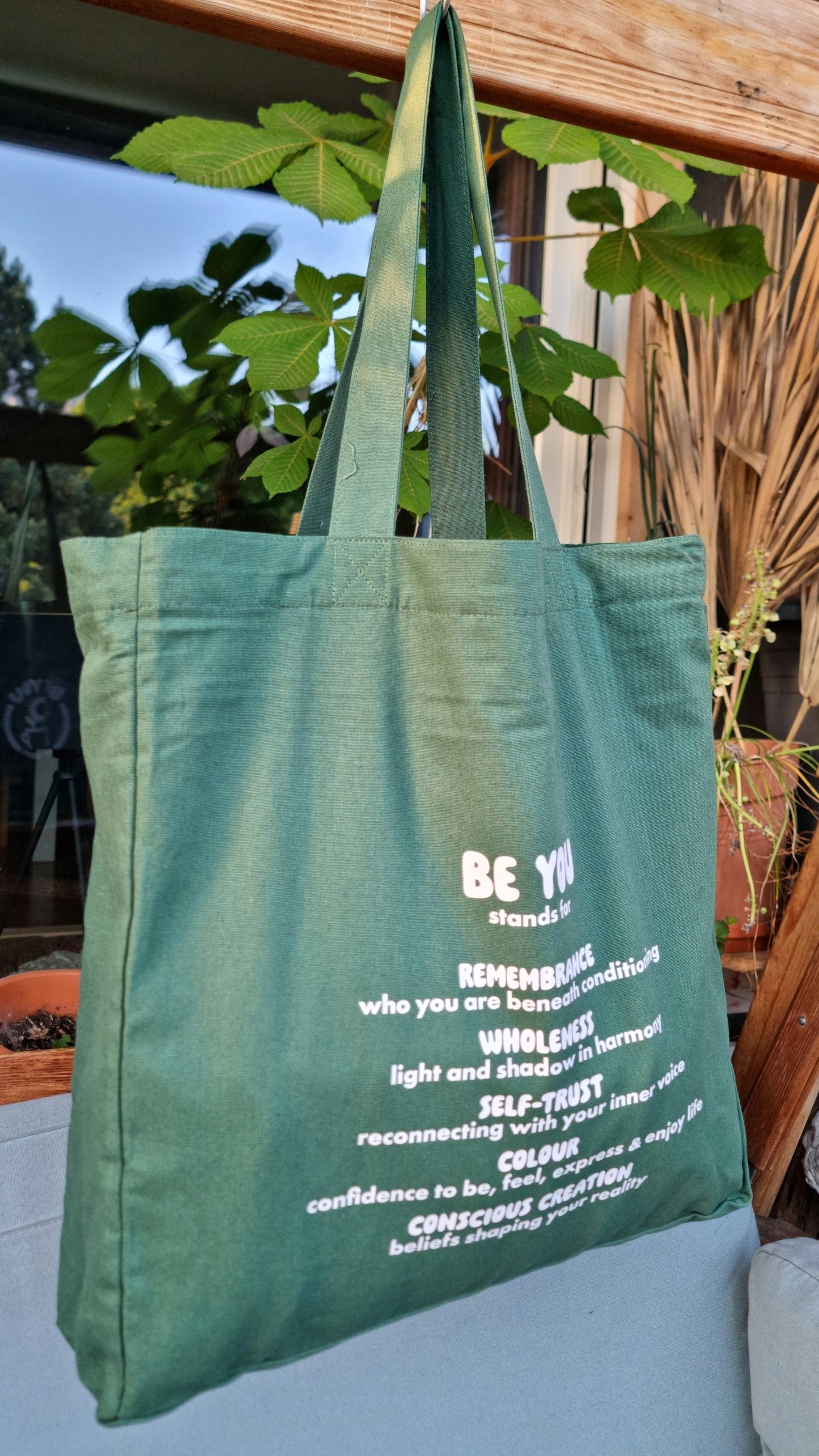 BOTTLE GREEN BEYOU TOTEBAG