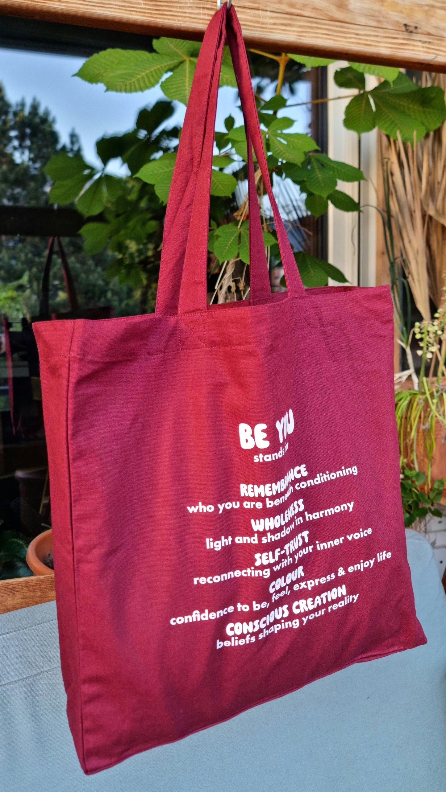 BURGUNDY BEYOU TOTEBAG