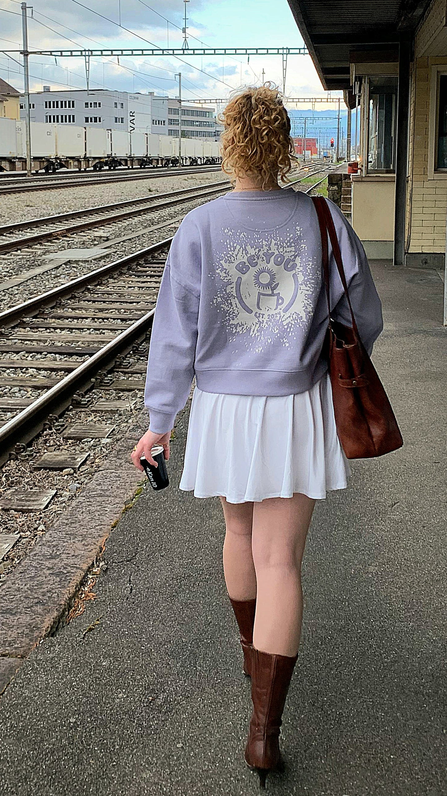 LILAC CREWNECK HAPPINESS